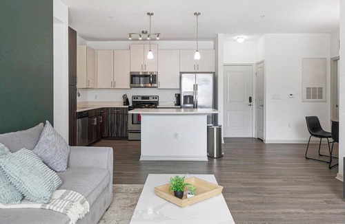 Fairvilla Apartment | Landing | Amazing 2BD, Clubhouse, Gym