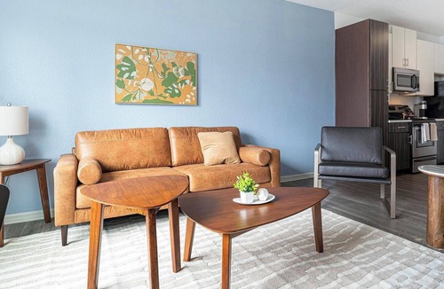 Fairvilla Apartment | Landing | Amazing 2BD, Gym, Clubhouse