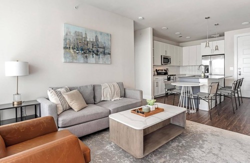 Wetmore Apartment | Landing | Amazing 2BD, Yoga Studio, Gym