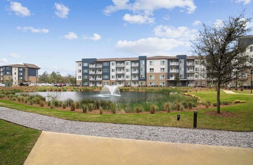 Northwest Pensacola Apartment | Landing | Amazing 3BD, Game Room, Rooftop Lounge