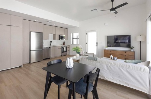 North Mountain Apartment | Landing | Beautiful 1BD, Gym, Clubhouse