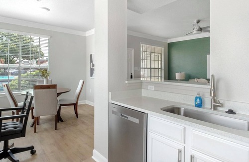 Barker Apartment | Landing | Beautiful 2BD, Clubhouse