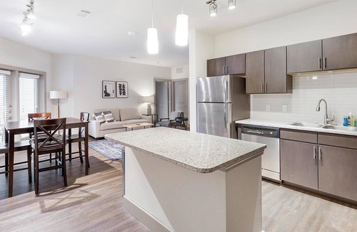 Haltom City Apartment | Landing | Chic 2BD, Courtyard, Yoga Studio