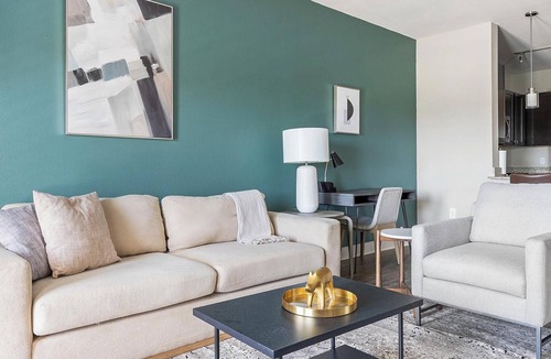 Gruene Apartment | Landing | Incredible 1BD, Gym, Pool