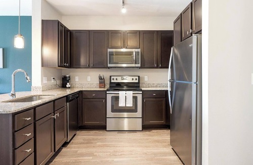 Gruene Apartment | Landing | Incredible 1BD, Gym, Pool