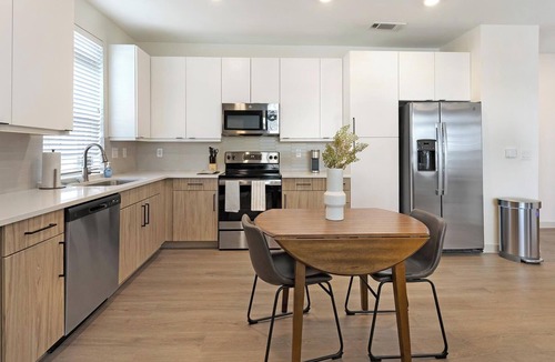 Celina Apartment | Landing | Incredible 1BD, Clubhouse, Courtyard