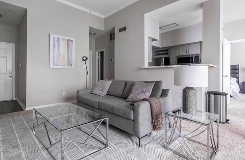 Briarforest Apartment | Landing | Incredible 1BD, Pool, Gym