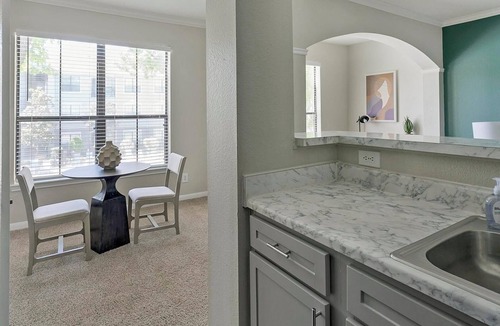 Briarforest Apartment | Landing | Incredible 1BD, Pool, Gym