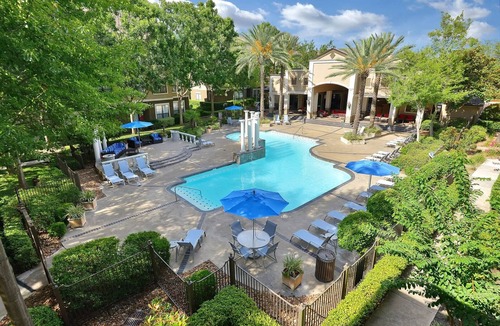 Briarforest Apartment | Landing | Incredible 1BD, Pool, Gym