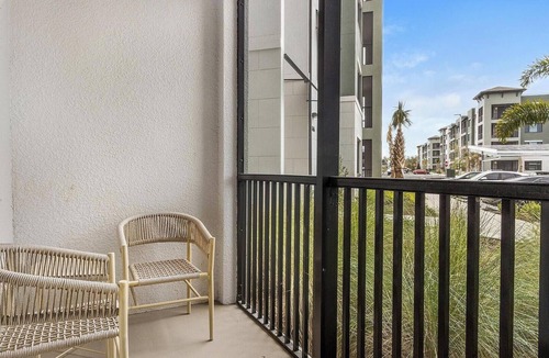 Palmetto Apartment | Landing | Incredible 1BD, Yoga Studio, Pool