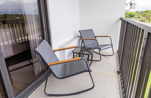 Golden Gate Apartment | Landing | Incredible Studio, Gym, Clubhouse