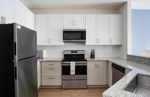 Lakeland Apartment | Landing | Modern 1BD, Clubhouse, Gym