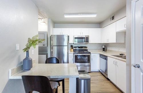 Tallahassee Apartment | Landing | Modern 1BD, Game Room, Gym