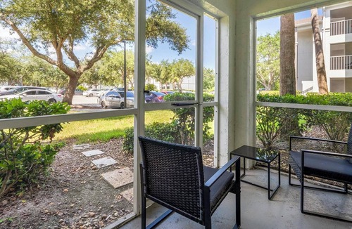 Fruitville Apartment | Landing | Modern 2BD, Gym, Clubhouse