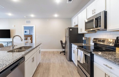 Crestview Apartment | Landing | Modern 2BD, Game Room, Clubhouse