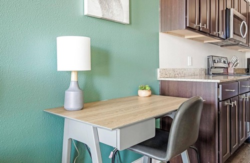 Gruene Apartment | Landing | Spectacular 1BD, Pool, Gym
