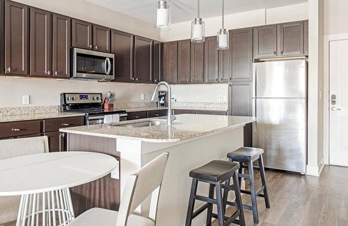 Gruene Apartment | Landing | Spectacular 1BD, Pool, Gym
