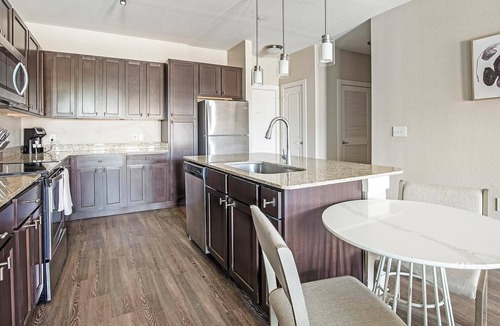 Gruene Apartment | Landing | Spectacular 1BD, Pool, Gym