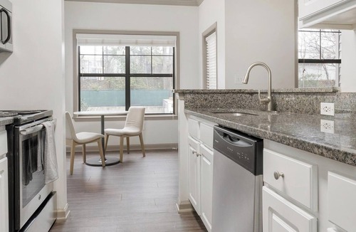 Piedmont Heights Apartment | Landing | Spectacular 1BD, Pool, Courtyard