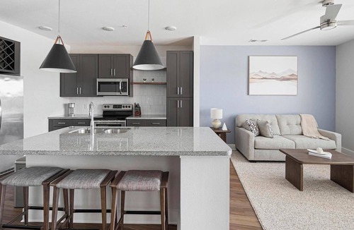 Ferndale Apartment | Landing | Spectacular 1BD, Yoga Studio, Pool