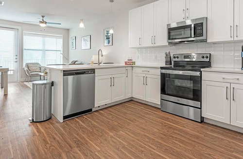 Wetmore Apartment | Landing | Spectacular 1BD, Pool, Clubhouse