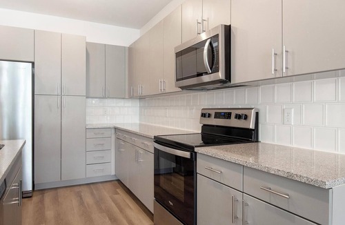 Northgate Apartment | Landing | Stylish 1BD, Pool, Gym