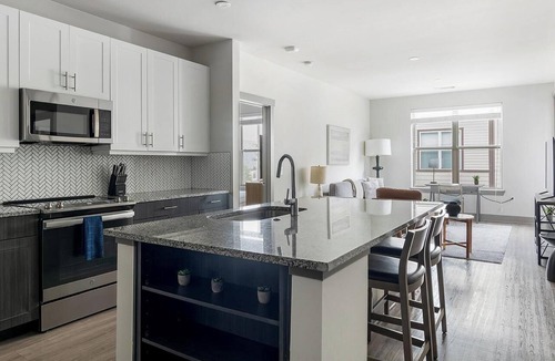 McKinney Apartment | Landing | Stylish 2BD, Pool, Gym