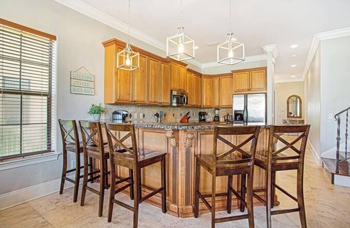 Villa Lago House | Large 5-BR in golf and beach resort - 2 golf carts