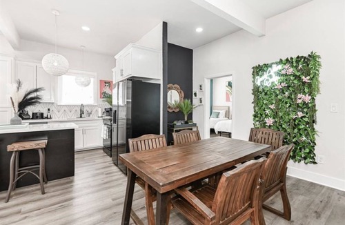 Galveston House | Large 6BR NEW home! Pool & Hot Tub Grill- Pets OK- W/D Close to Pleasure Pier!