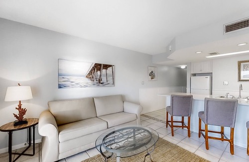 Miramar Beach Condo | Large waterfront cottage, Private pool, Close to entertainment