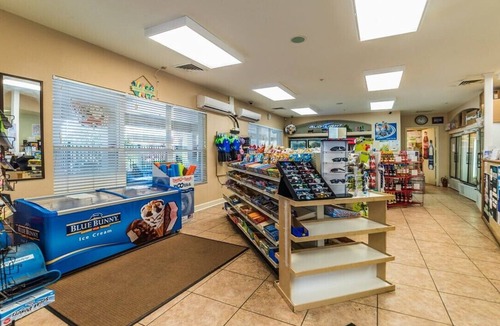 Windsor Hills Apartment | Last Minute Disney Getaway! Luxury Condo with Private Balcony. Book Now! #36348