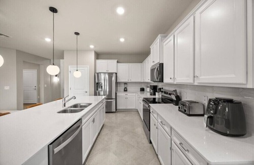 Four Corners Villa | Last Minute Disney Getaway! Private Pool, Game Room & Themed Bedrooms. Book Now! #138731