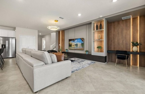 Clermont Villa | Last Minute Disney Getaway! Private Pool, Game Room & Themed Bedrooms. Book Now! #149543