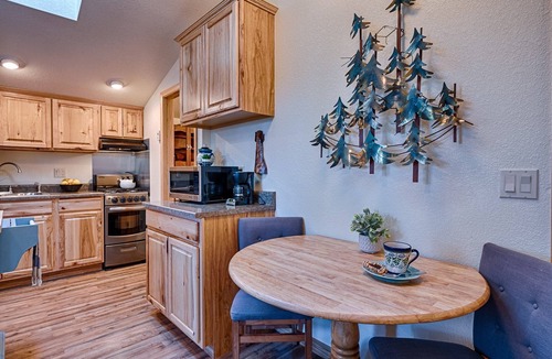 San Juan River Village Condo | Last-Minute Summer Escape! Book an August Stay by 7/31 for 15% Off