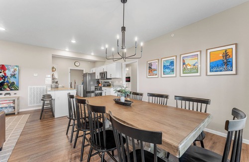 Branson West House | Level Up Lodge, Level Up Lodge - Pet Friendly