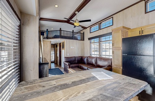 Park County Cottage | Light-filled cabin on 1,800-acre ranch with animals, trails, mountains & firepit