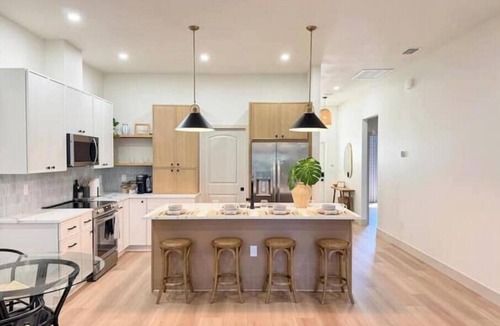 Port Charlotte House | Light House Boca Grande Beach Spa Vibes