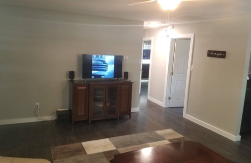 Central Arlington House | Little House by Cowboy Stadium