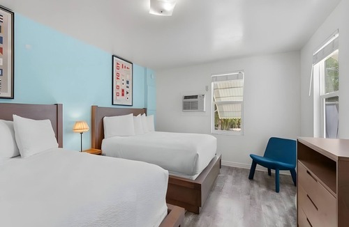 Little Torch Key Hotel | Little Torch Key Retreat | Private Beach, Pool & Free Breakfast