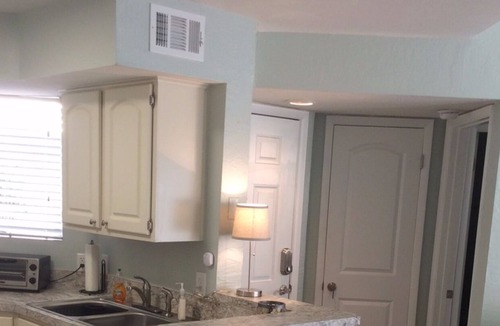 Ocean Side Village Condo | Location! Location! Luxury Condo; Walk to Beach, Restaurants, Stores