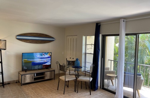 Jupiter Condo | Location Location Location - Steps to the Beach and to the Riverwalk