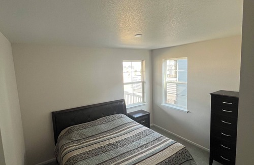 Littleton House | Lock-off In-law Apartment in Sterling Ranch - SW Denver