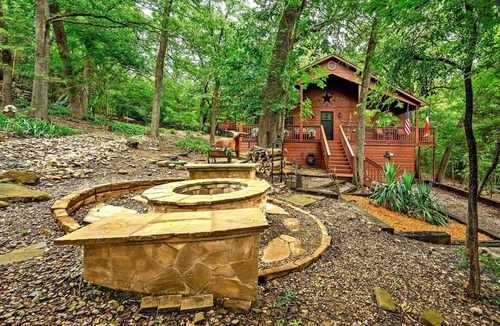 Pottsboro House | Lone Star Hacienda welcomes you to your private paradise for couples or families