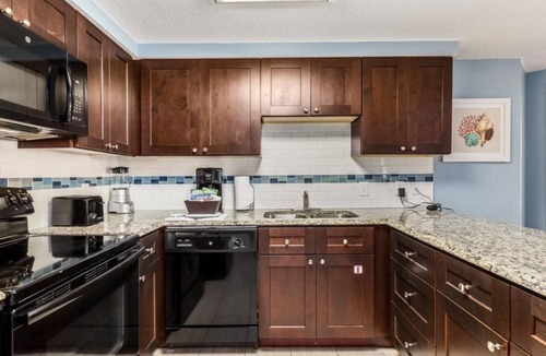Harbor Village Resort | Looking for the perfect family-friendly escape with sun, sand-2 Bedroom Deluxe