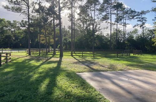 Loxahatchee Groves House | Looking for a soft landing in West Palm Beach while you house hunt?