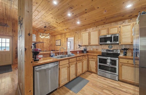Franklin House | Lost But Found - Beautiful Mountain Home