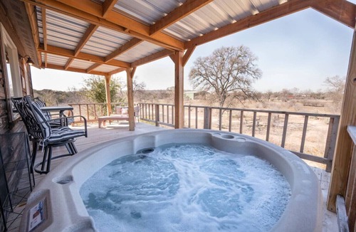 Fredericksburg Cabin | Love an adorable Cabin in Fredericksburg TX