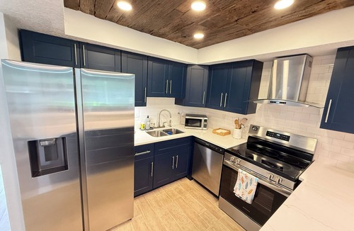 Crescent Beach Condo | Lovely 2-bedroom condo across from the beach in peaceful St. Augustine