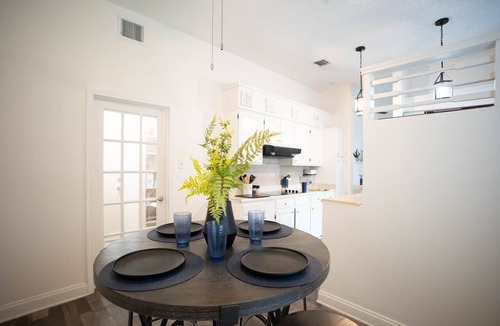 West San Antonio House | Lovely 3-bedroom house with AC in San Antonio Lackland Area