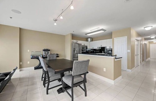 Fort Worth Condo | Lovely Condo on Texas Motor Speedway